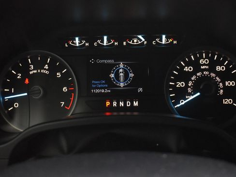 Used 2018 Ford F150 XLT w/ Equipment Group 302A Luxury AWD/4WD image 32