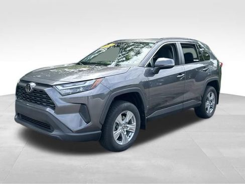 Certified 2022 Toyota RAV4 XLE w/ Convenience Package AWD/4WD image 1