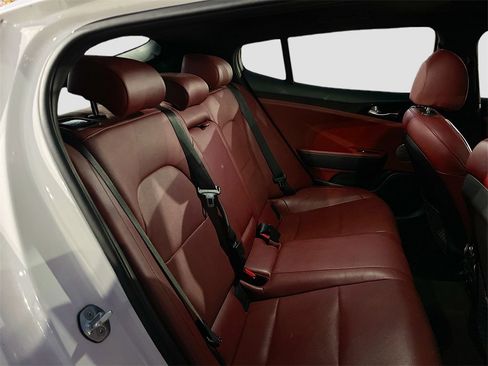 Used 2022 Kia Stinger GT-Line w/ Sun & Sound Package image 29