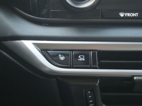 Used 2023 Lexus RX 350 w/ Luxury Package image 18