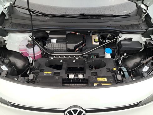 New 2026 Volkswagen ID.4 Pro AWD/4WD image 16