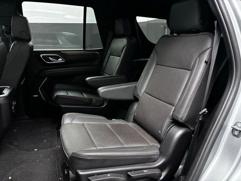 Used 2024 Chevrolet Tahoe High Country image 8