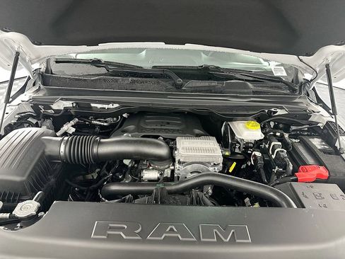 New 2026 RAM 1500 Big Horn w/ Night Edition AWD/4WD image 17