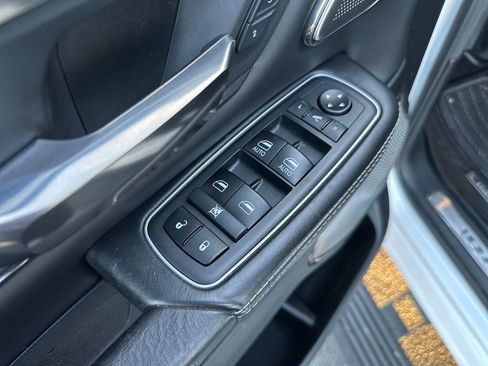 Used 2020 RAM 1500 Limited image 13