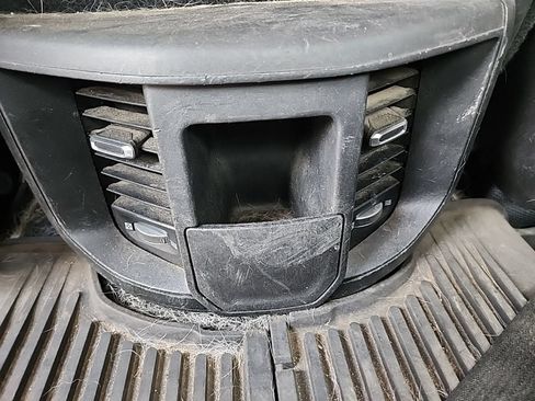 Used 2021 RAM 2500 Big Horn w/ Level 1 Equipment Group AWD/4WD image 33