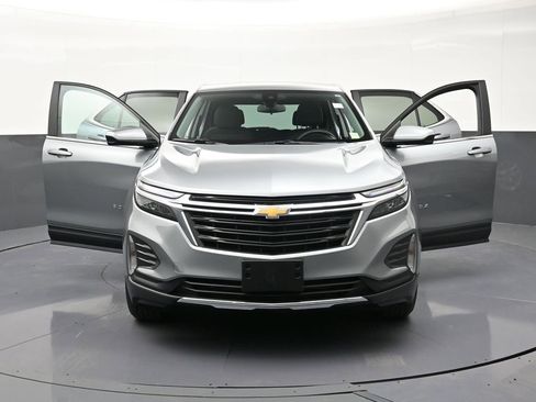 Used 2023 Chevrolet Equinox LT FWD image 37