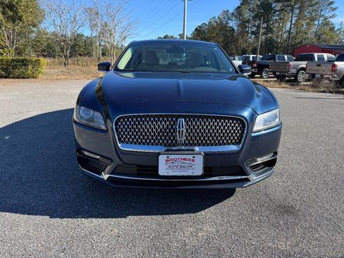 Used 2017 Lincoln Continental Reserve w/ Technology Package image 27