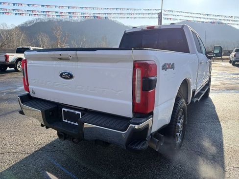 Used 2024 Ford F250 Lariat image 5