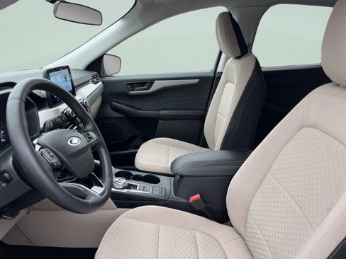 Used 2022 Ford Escape SE w/ Convenience Package image 14