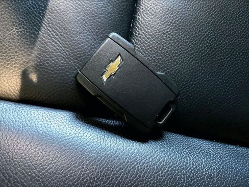 Used 2017 Chevrolet Tahoe LT image 13