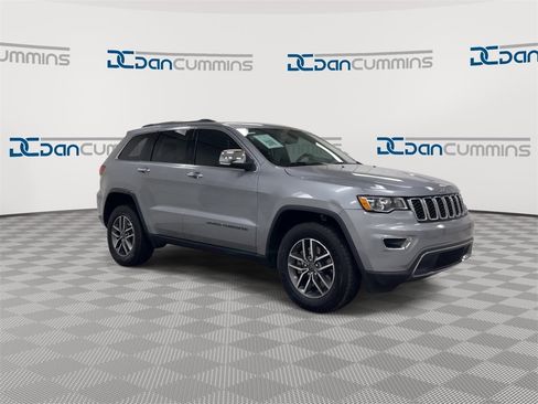 Used 2021 Jeep Grand Cherokee Limited image 2