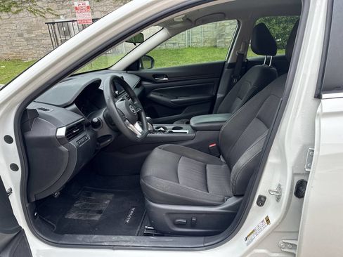 Used 2021 Nissan Altima 2.5 S w/ Driver Assist Package image 10