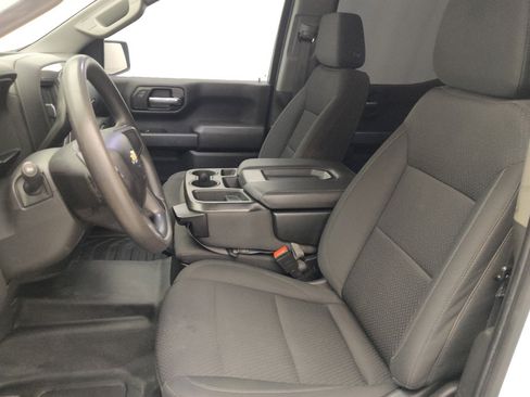 Used 2022 Chevrolet Silverado 1500 W/T w/ WT Value Package AWD/4WD image 17