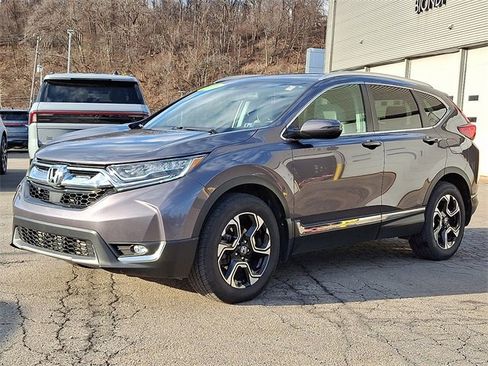 Used 2018 Honda CR-V Touring image 3