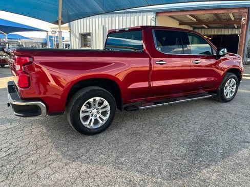 Used 2024 Chevrolet Silverado 1500 LTZ AWD/4WD image 4