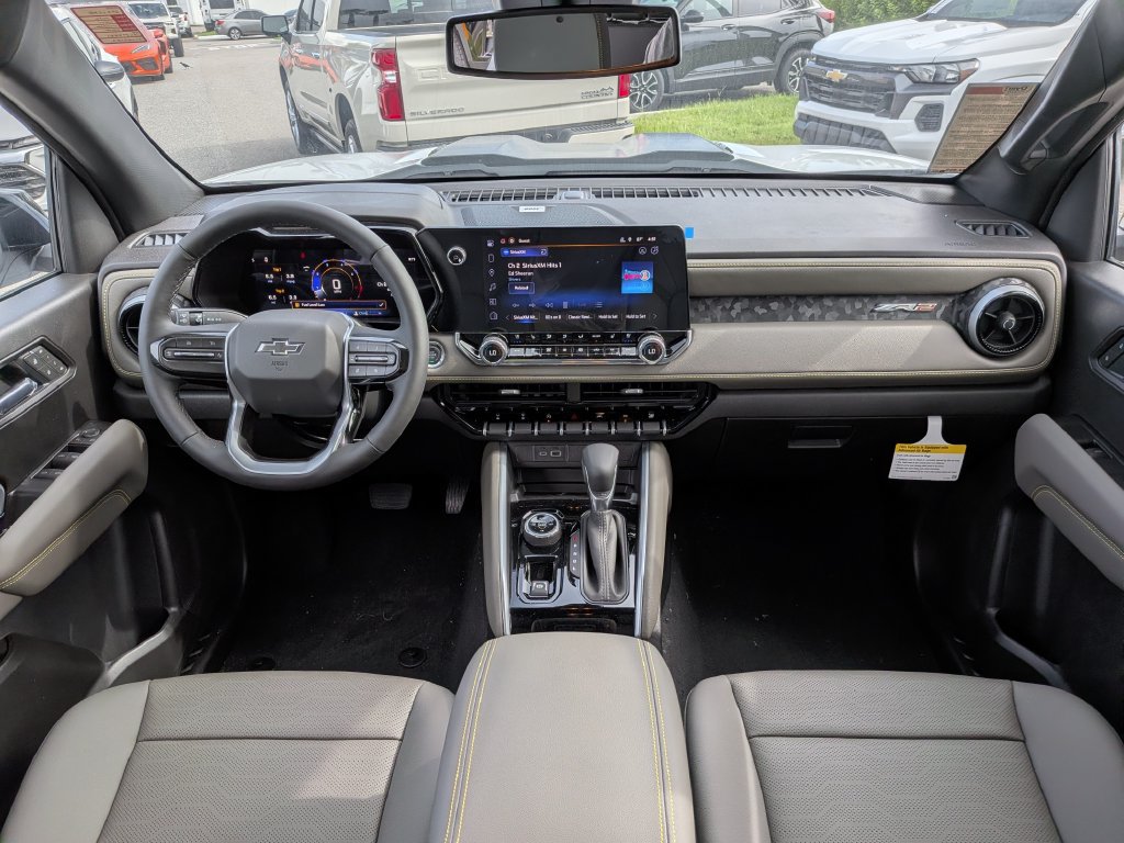 New 2026 Chevrolet Colorado ZR2 w/ Technology Package AWD/4WD image 12