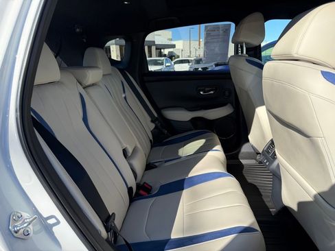 Certified 2025 Acura ADX A-Spec image 19