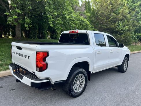 Used 2025 Chevrolet Colorado LT w/ Advanced Trailering Package RWD image 50