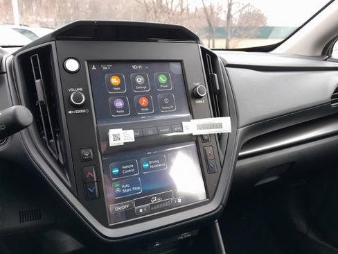 Certified 2025 Subaru Impreza 2.0i image 20