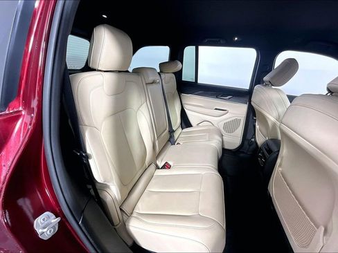 Used 2023 Jeep Grand Cherokee Limited AWD/4WD image 27