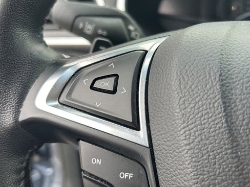 Used 2019 Ford Edge Titanium AWD/4WD image 27