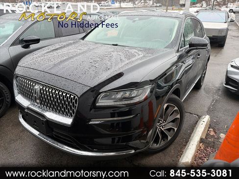 Used 2022 Lincoln Nautilus Reserve image 1