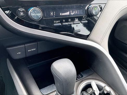 Used 2023 Toyota Camry LE image 32