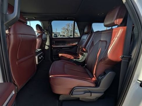 Used 2024 Ford Expedition Max Limited image 31
