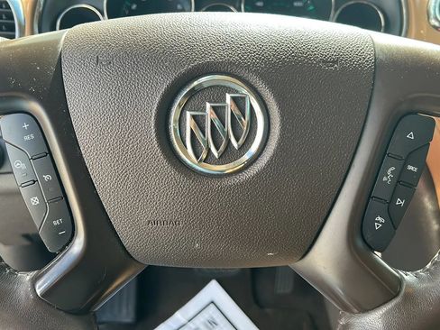Used 2017 Buick Enclave Premium FWD image 21