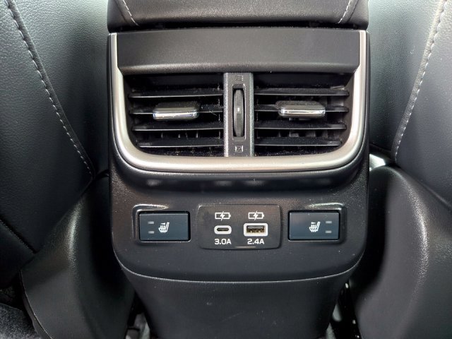 Used 2024 Subaru Outback Touring AWD/4WD image 17