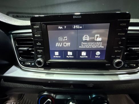 Used 2020 Kia Rio S FWD image 28