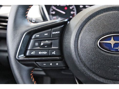 Certified 2024 Subaru Crosstrek 2.5i Limited w/ Crosstrek Mirror Package image 15