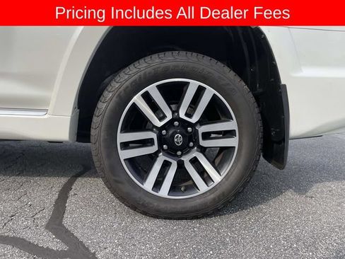Used 2018 Toyota 4Runner Limited AWD/4WD image 9
