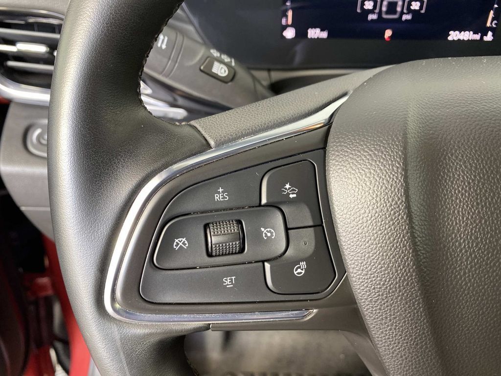 Used 2024 Buick Envista Sport Touring w/ Convenience I Package FWD image 15