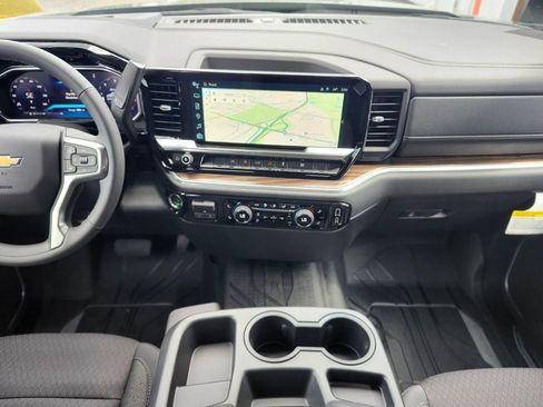 New 2026 Chevrolet Silverado 1500 LT AWD/4WD image 12