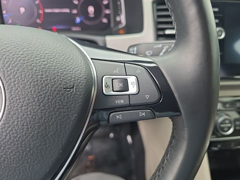 Used 2020 Volkswagen Atlas SEL FWD image 13