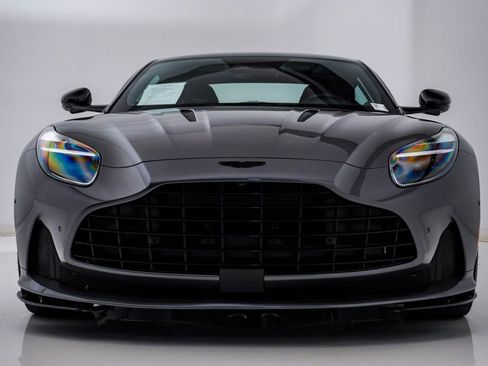 Used 2025 Aston Martin DB12 Coupe RWD image 5