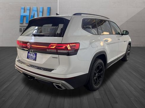 New 2026 Volkswagen Atlas Peak Edition AWD/4WD image 5