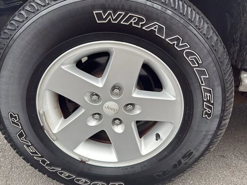 Used 2007 Jeep Wrangler Unlimited X AWD/4WD image 11