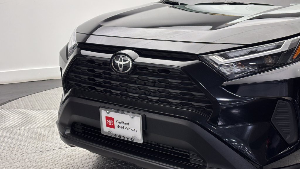 Certified 2025 Toyota RAV4 LE FWD image 2