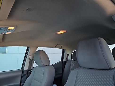 Used 2022 Toyota Tacoma SR5 image 21