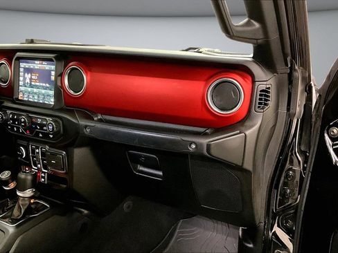 Used 2021 Jeep Gladiator Rubicon AWD/4WD image 27