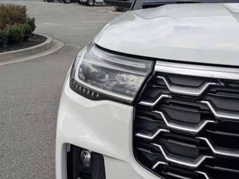 New 2026 Ford Explorer Platinum w/ LUX Leather Package image 10