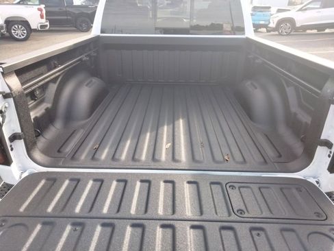 Used 2025 RAM 1500 Laramie w/ Night Edition image 31