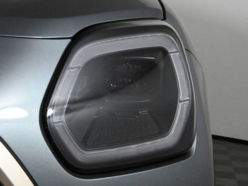 Used 2025 MINI Cooper Countryman S w/ Comfort Package Max image 11