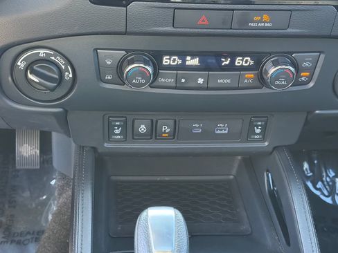Certified 2022 Nissan Frontier PRO-4X w/ Pro-4X Premium Package AWD/4WD image 29