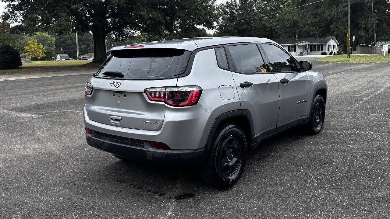 Used 2017 Jeep Compass Sport FWD image 8