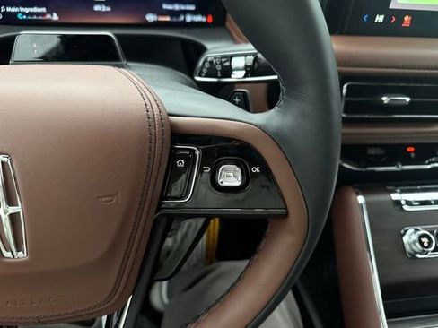 New 2026 Lincoln Aviator Reserve image 30