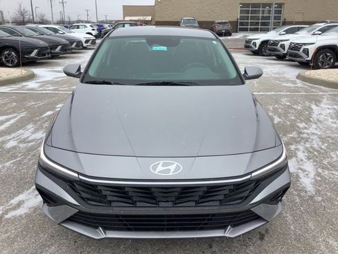 New 2026 Hyundai Elantra Blue image 2