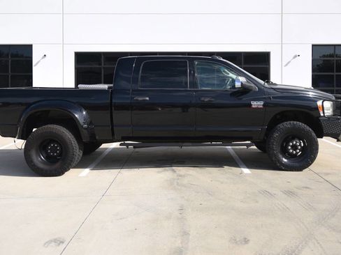 Used 2008 Dodge Ram 3500 Truck SXT image 9